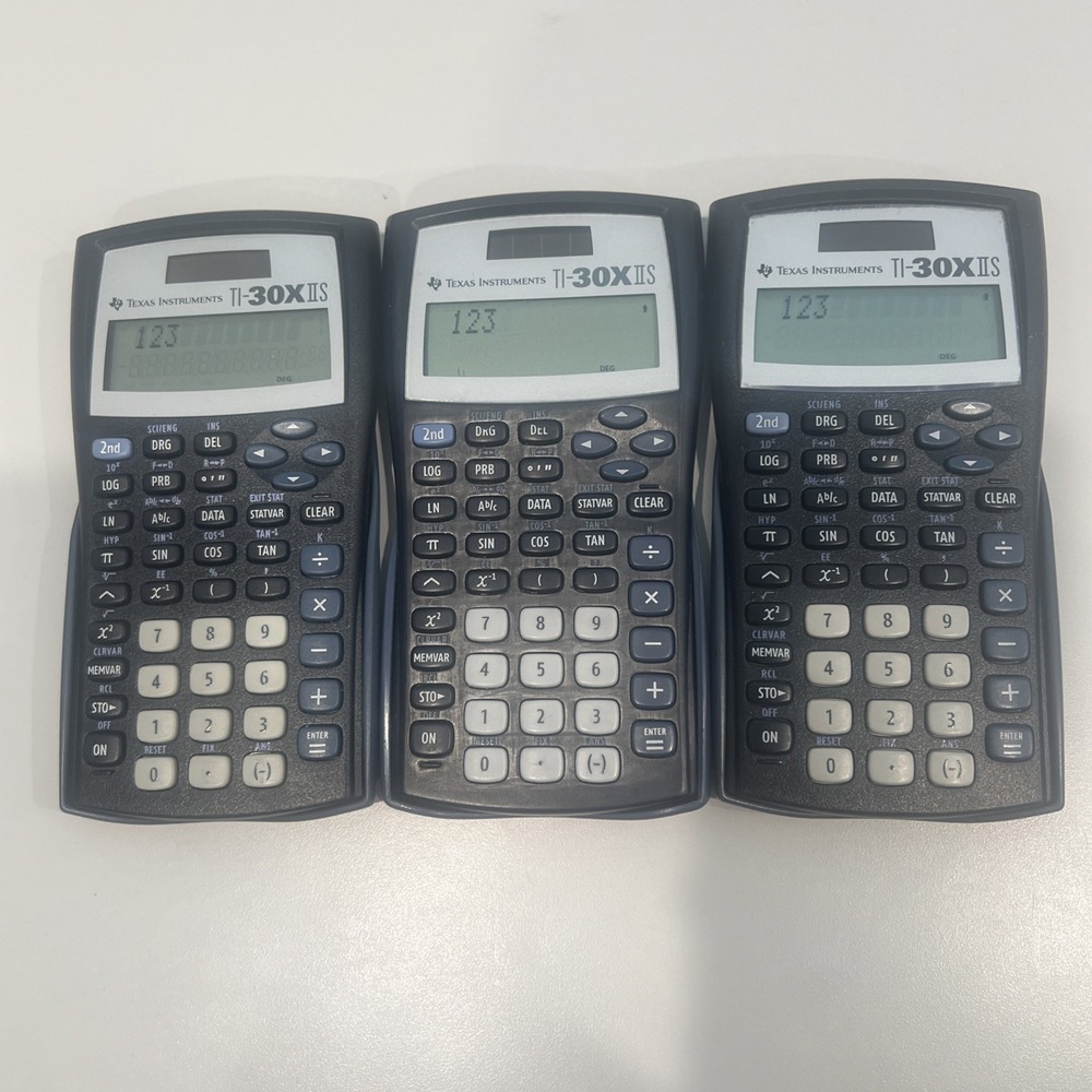 Lot Of 3 Texas Instruments TI-30X IIS Handheld Scientific Calculators Working!
